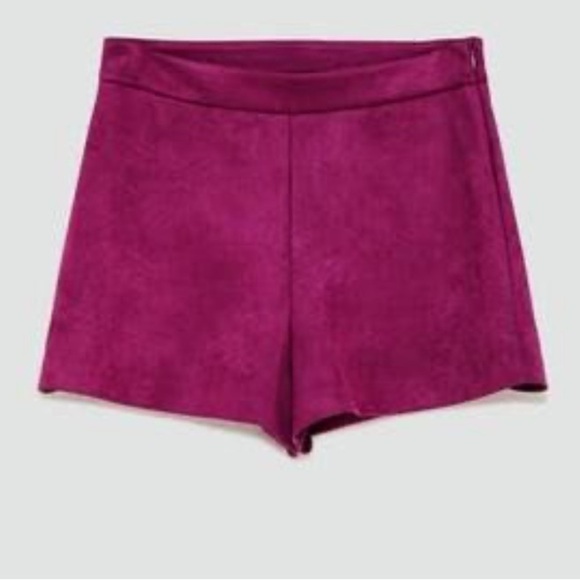 NWT Zara High Waisted Faux Suede Purple Magenta Shorts. Size Small